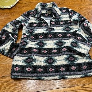Roper brand Aztec Fleece3/4 zip pullover. Size Medium. Black, cream, teal.